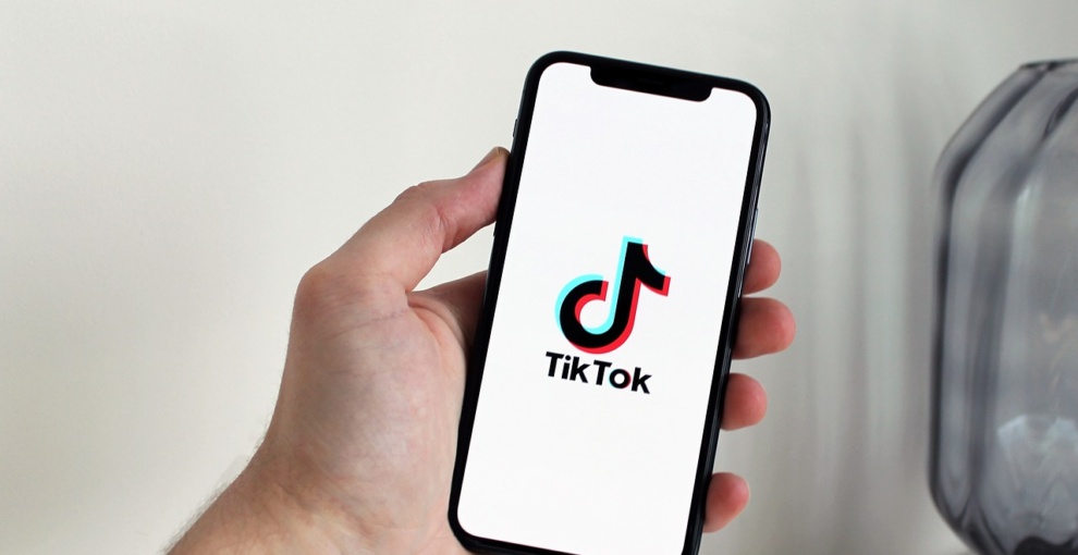 The Rise of TikTok: Exploring the Reasons Behind Its Popularity